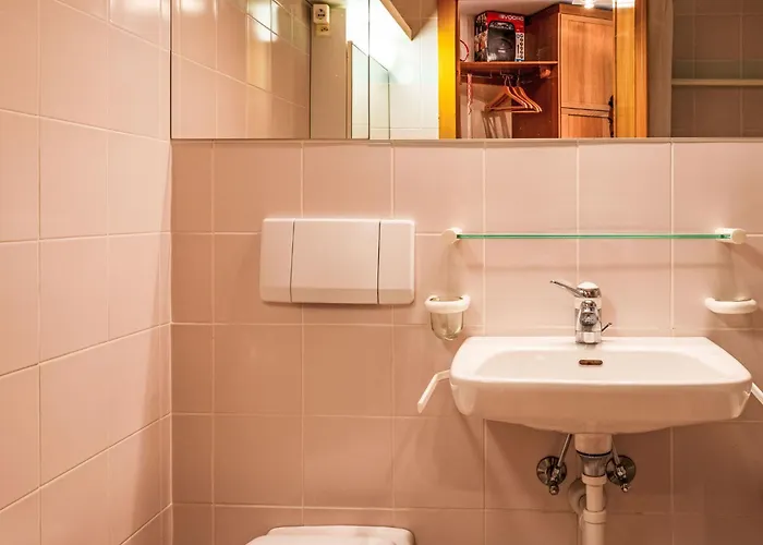 Mont-fort 70 By Interhome شقة